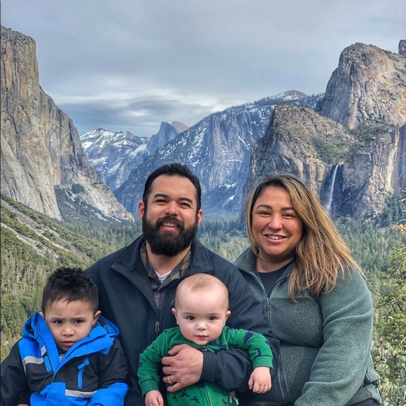 Meet your Posher, Sarah - Picture 2 of 2